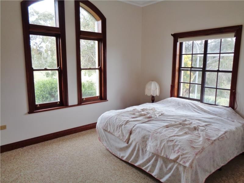 21 Sims Rush Lane, Cockatoo Valley SA 5351