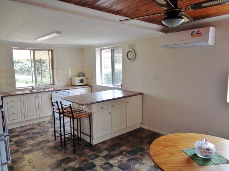 21 Sims Rush Lane, Cockatoo Valley SA 5351