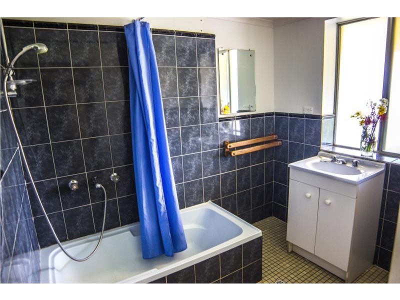 21 Sims Rush Lane, Cockatoo Valley SA 5351