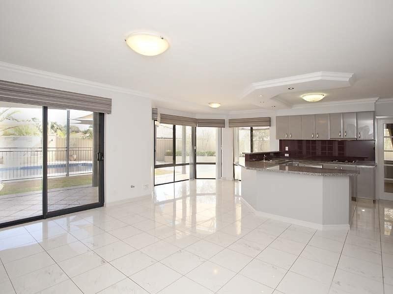 16 The Haven, Canning Vale WA 6155