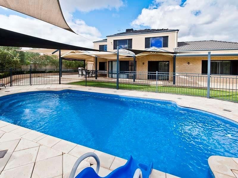 16 The Haven, Canning Vale WA 6155