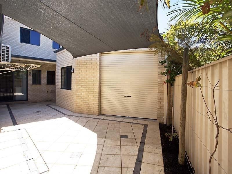 16 The Haven, Canning Vale WA 6155