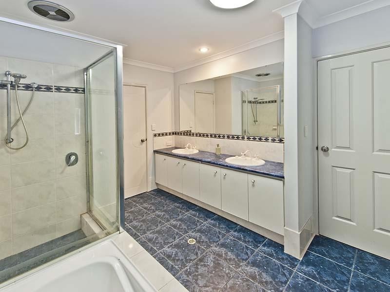 16 The Haven, Canning Vale WA 6155