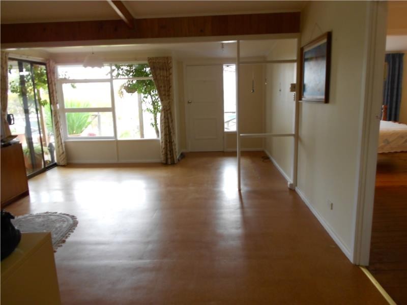 27 Acland Street, Blanchetown SA 5357