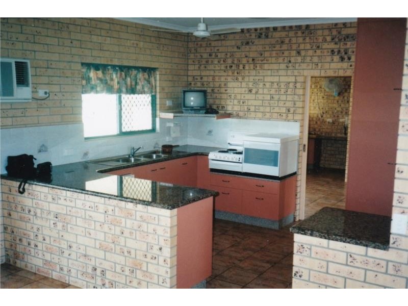 73 Oakwood School Road, Oakwood QLD 4670