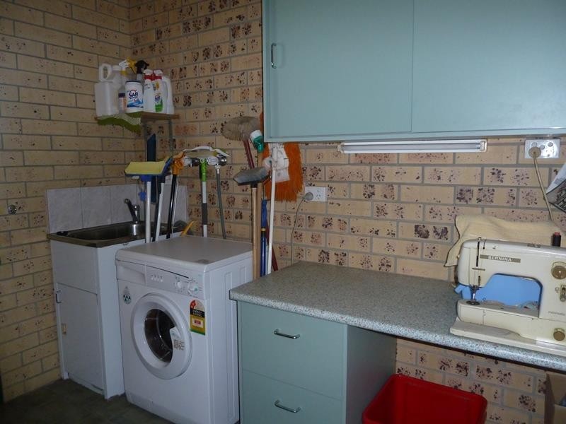 73 Oakwood School Road, Oakwood QLD 4670