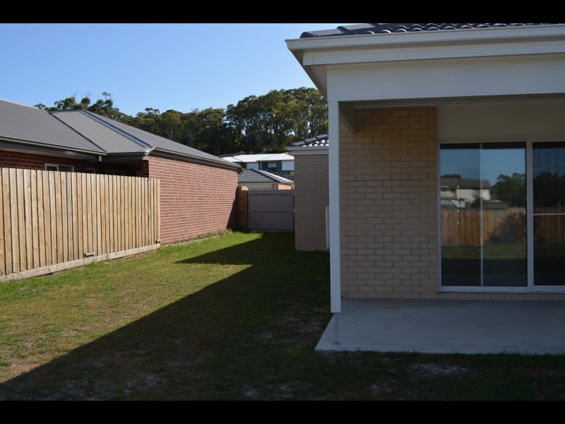 6 Blackwood Drive, Foster VIC 3960