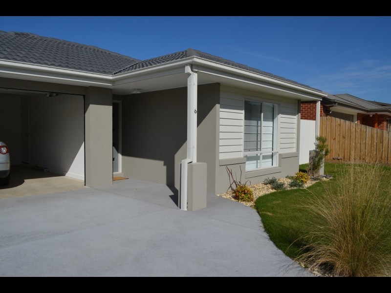6 Blackwood Drive, Foster VIC 3960