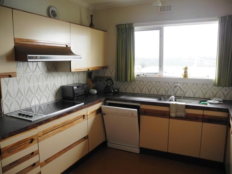 25 Athleen Avenue, Lenah Valley TAS 7008