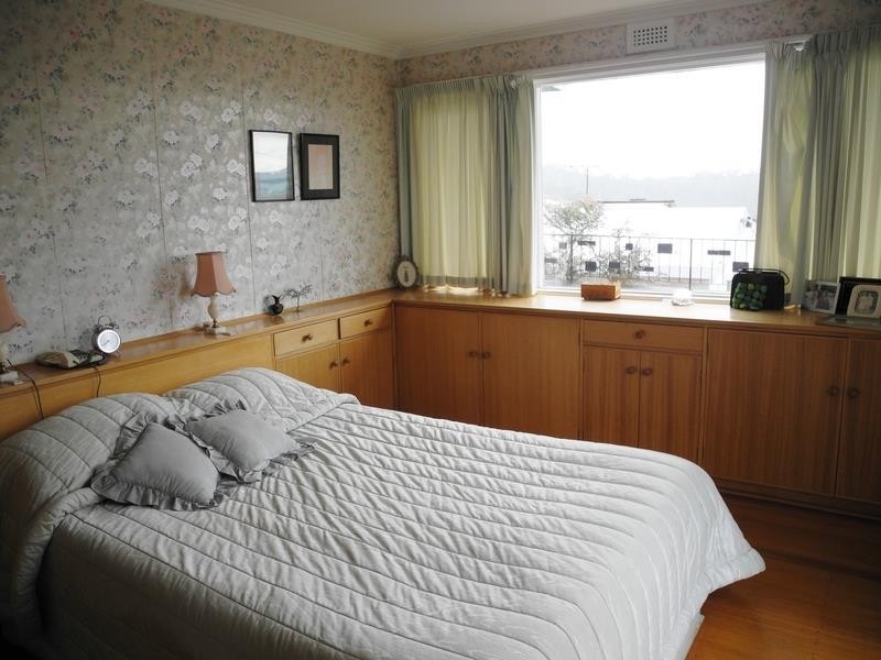 25 Athleen Avenue, Lenah Valley TAS 7008