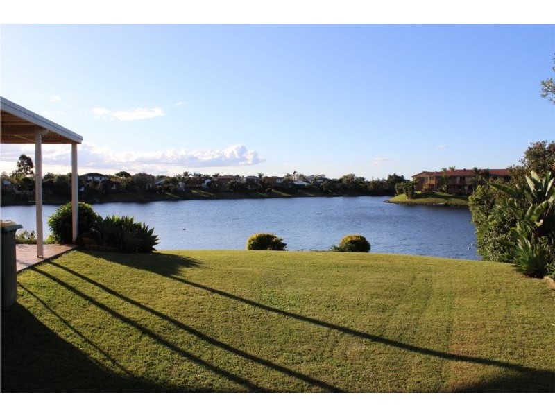23 PLACID COURT, Varsity Lakes QLD 4227