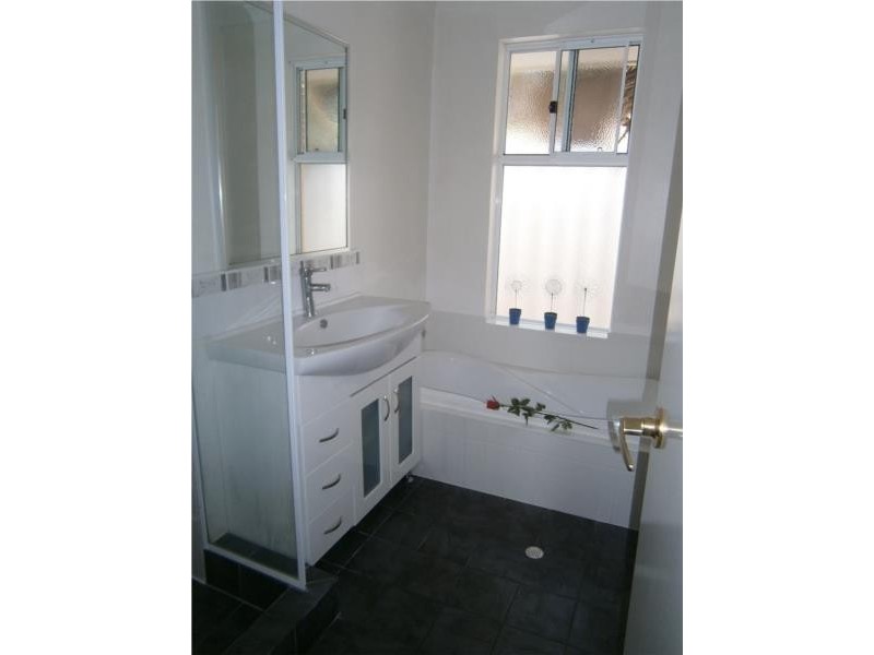 132A Chittering Road, Bullsbrook WA 6084