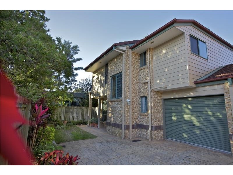 4/16 Irene Street, Redcliffe QLD 4020