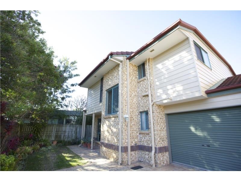 4/16 Irene Street, Redcliffe QLD 4020