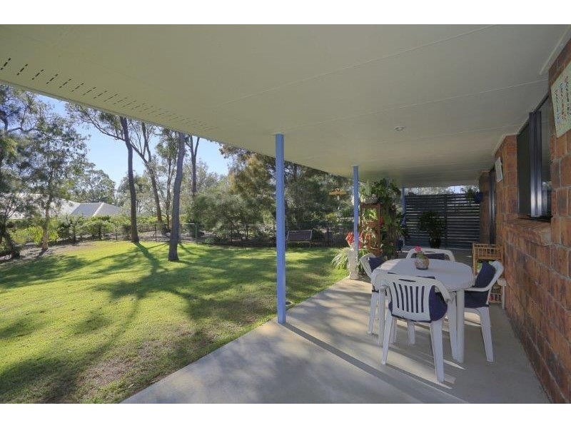 22 narooma drive, Branyan QLD 4670