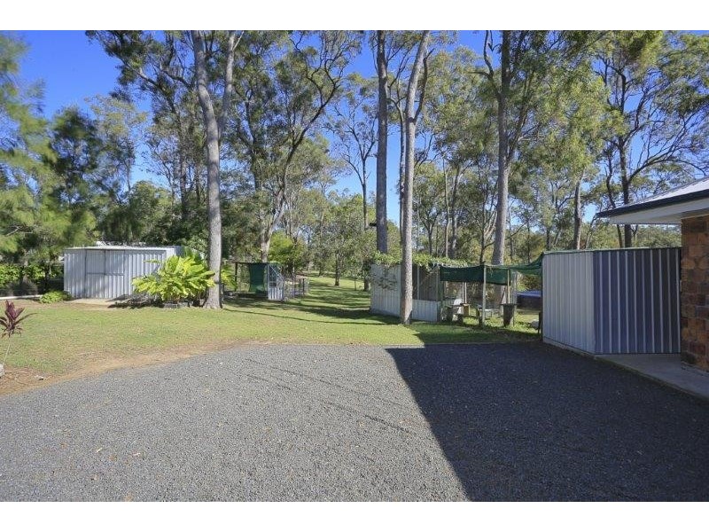 22 narooma drive, Branyan QLD 4670