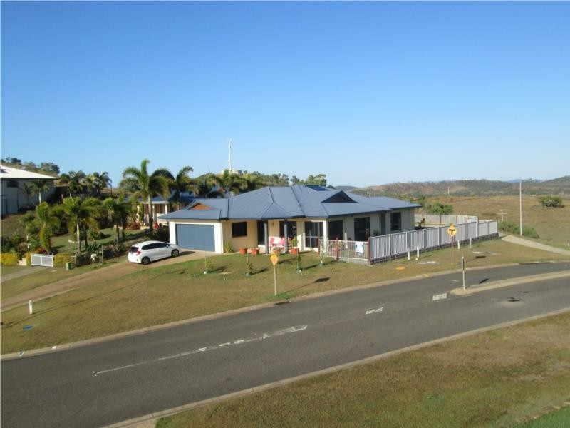 2 Paradise Way, Emu Park QLD 4710