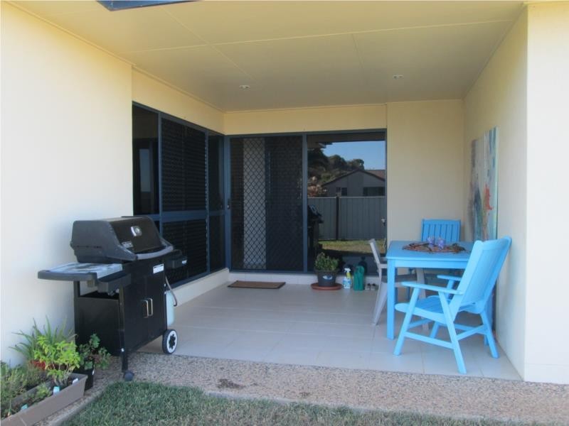 2 Paradise Way, Emu Park QLD 4710