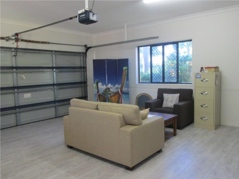 2 Paradise Way, Emu Park QLD 4710