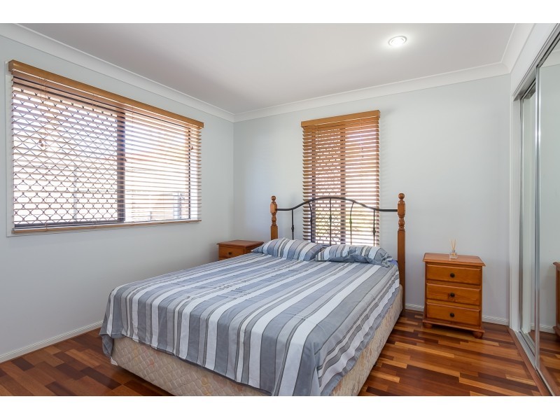 5 Couran Court, Redland Bay QLD 4165