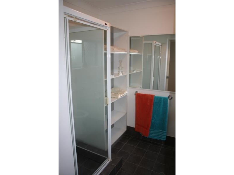 1/26 Navy Street, Holland Park West QLD 4121