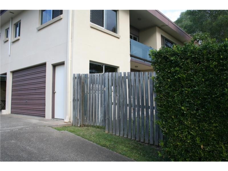 1/26 Navy Street, Holland Park West QLD 4121