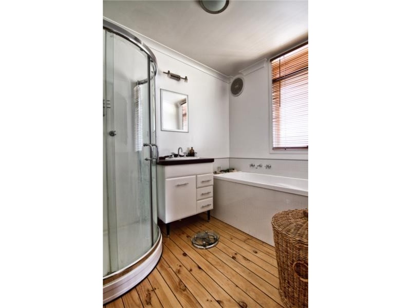 22 Toorak Road, Bright VIC 3741