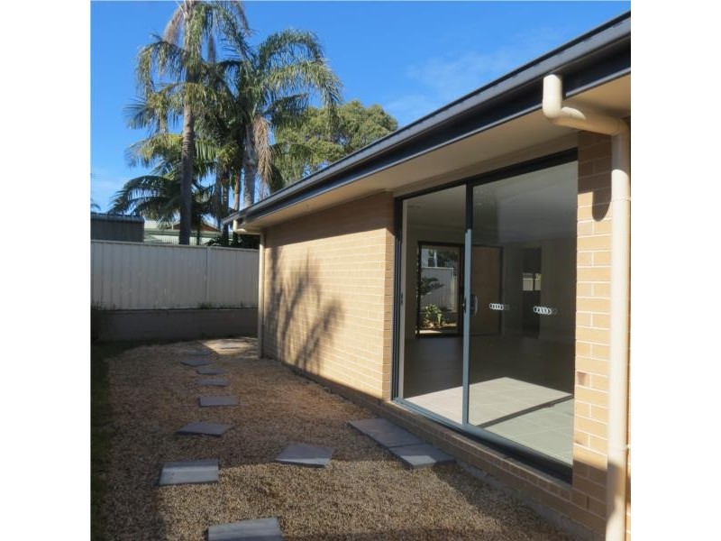 64 Lumby Drive, Bateau Bay NSW 2261