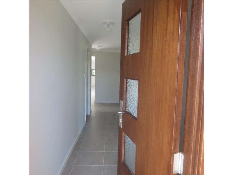 64 Lumby Drive, Bateau Bay NSW 2261