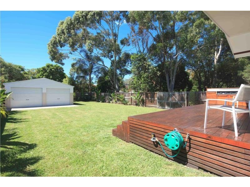 13 Harris Street, Labrador QLD 4215