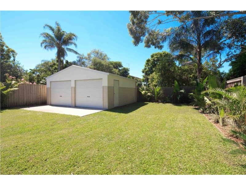 13 Harris Street, Labrador QLD 4215