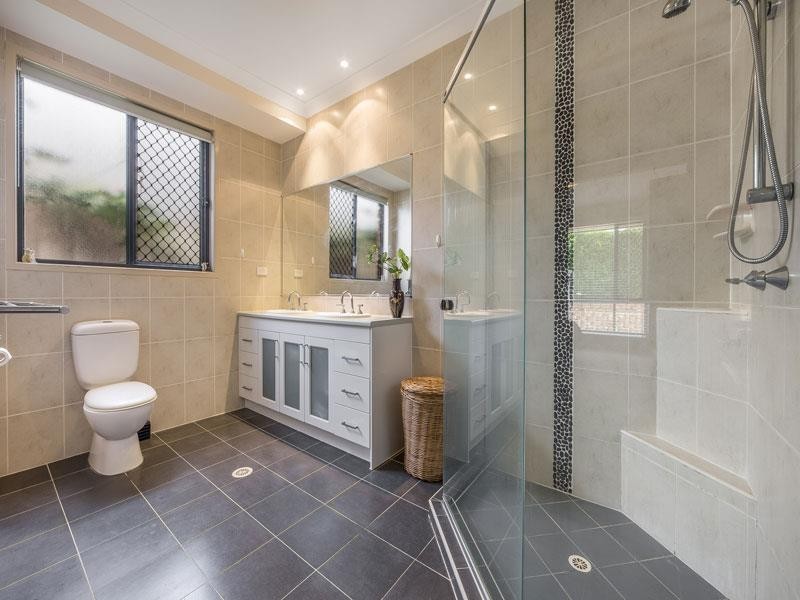 20 Honeygem Place, Birkdale QLD 4159