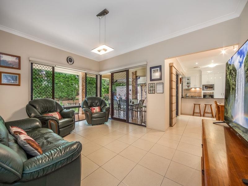 20 Honeygem Place, Birkdale QLD 4159