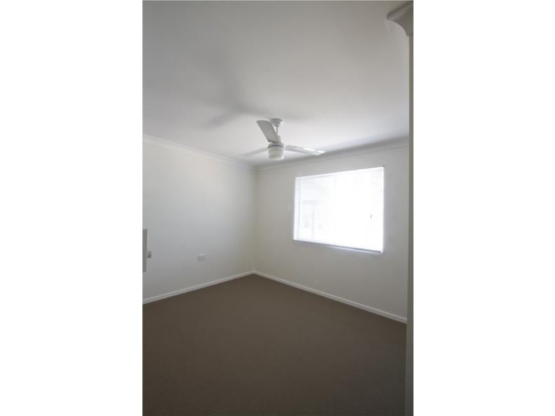 1/1 Jippi Avenue, Southport QLD 4215