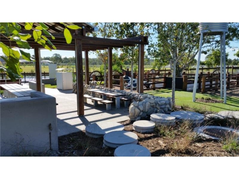 2 Bluestone Drive, Logan Reserve QLD 4133