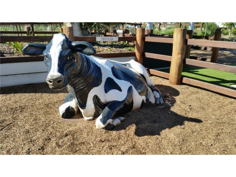 2 Bluestone Drive, Logan Reserve QLD 4133