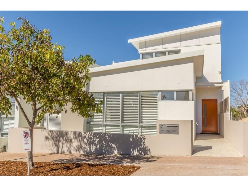 7 Balandi Way, City Beach WA 6015