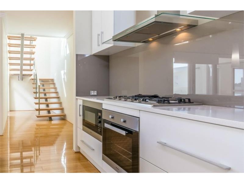 7 Balandi Way, City Beach WA 6015