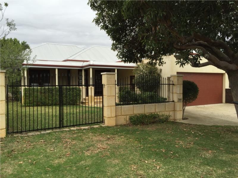 A/40 Third Street, Bicton WA 6157