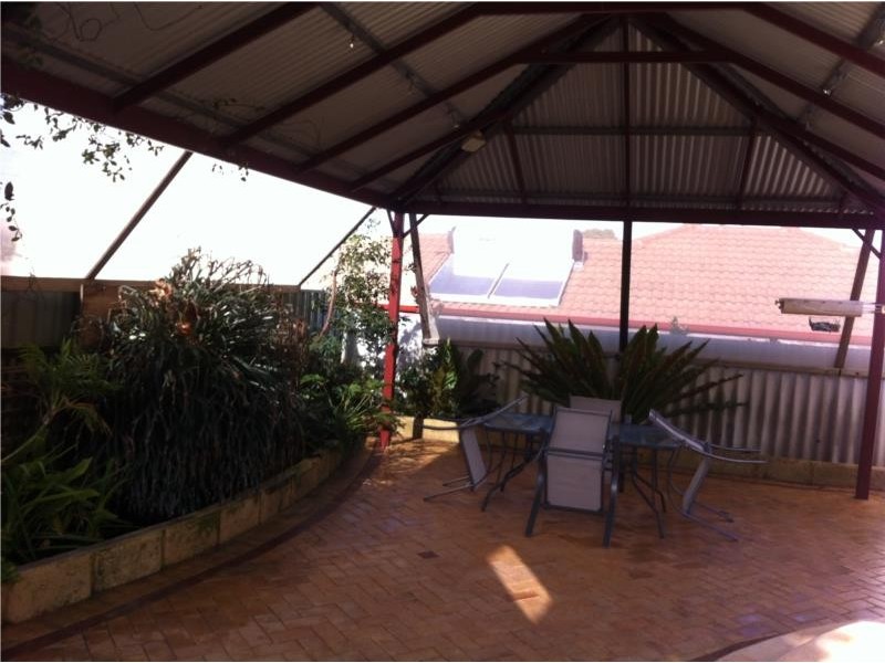 A/40 Third Street, Bicton WA 6157