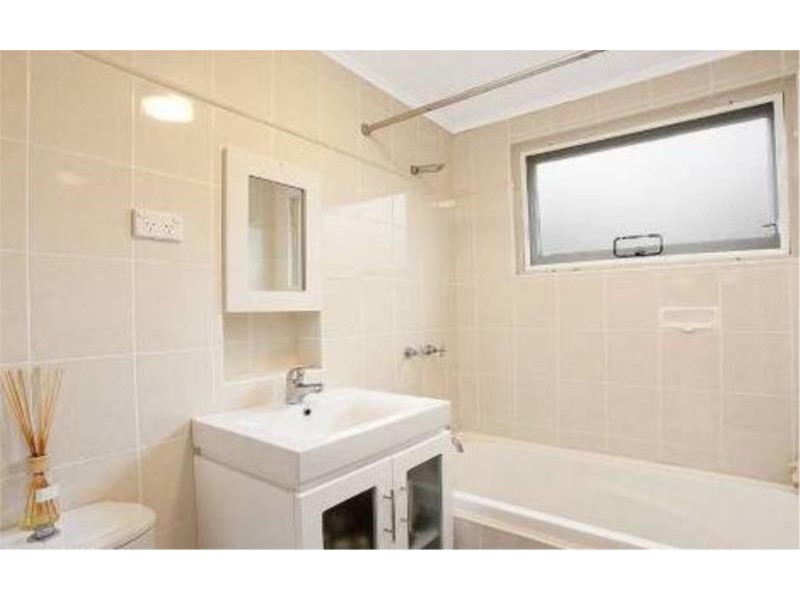 1/67 Foamcrest Avenue, Newport NSW 2106