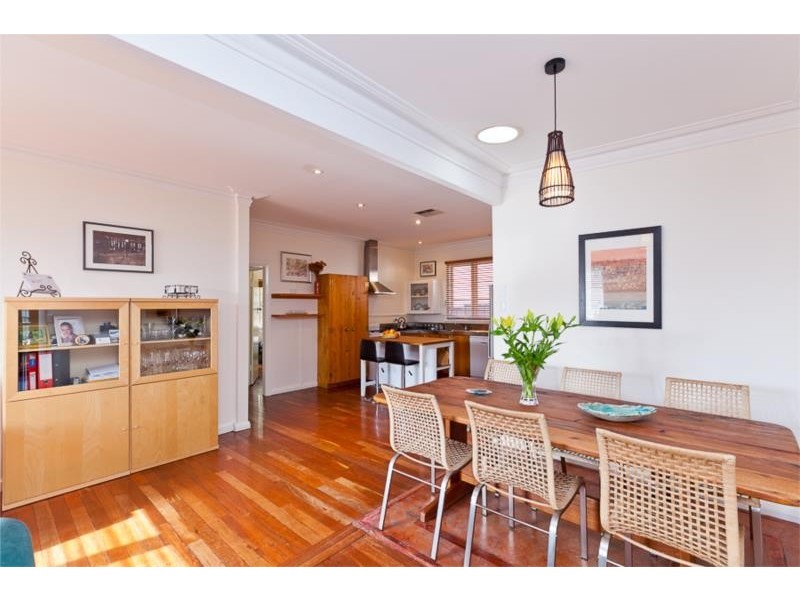 9 Toowong Street, Bayswater WA 6053