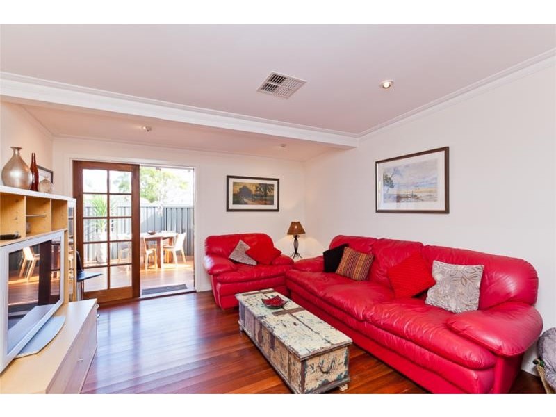9 Toowong Street, Bayswater WA 6053