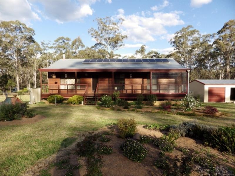 232 Franks Road, Blackbutt QLD 4306