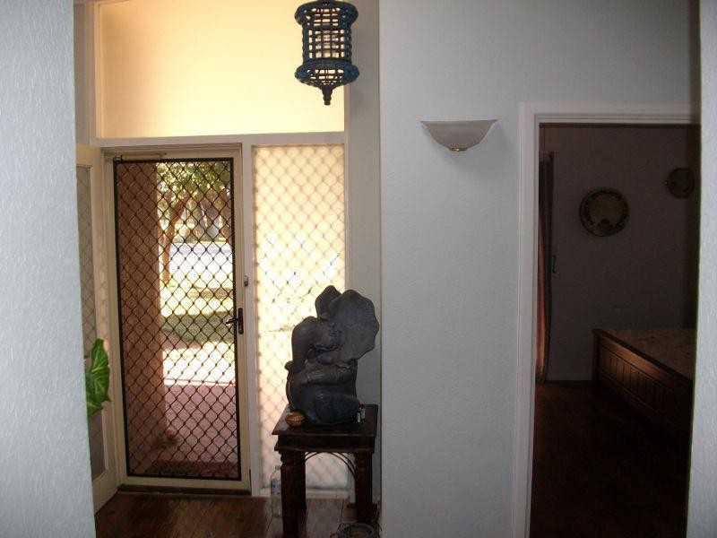 25 Waimea Road, Safety Bay WA 6169