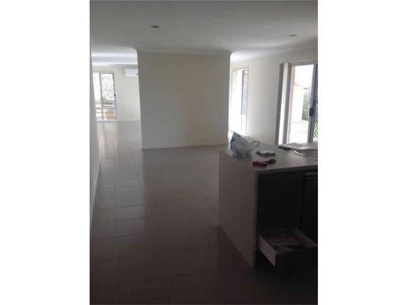 51 Sunridge Circuit, Bahrs Scrub QLD 4207