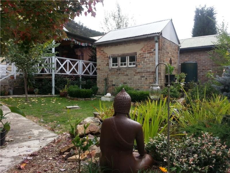 33 Macauley Street, Lithgow NSW 2790