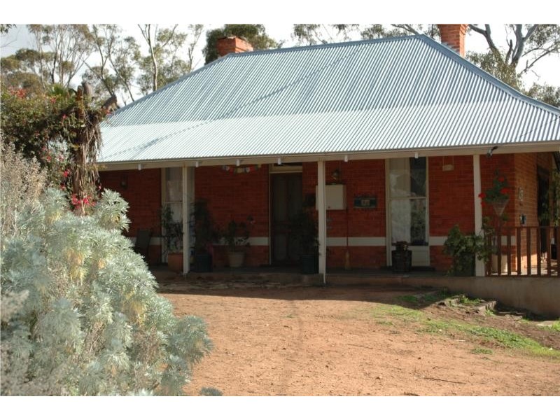 692 Julimar Road, Toodyay WA 6566