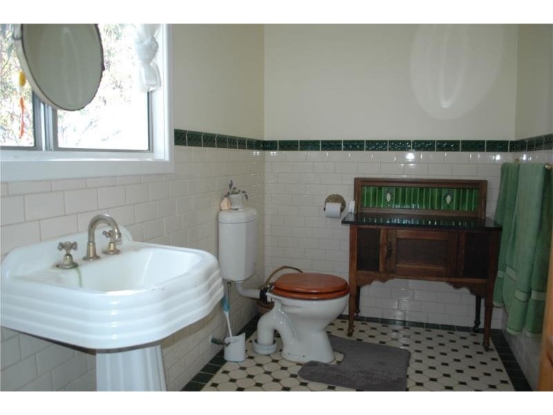 692 Julimar Road, Toodyay WA 6566