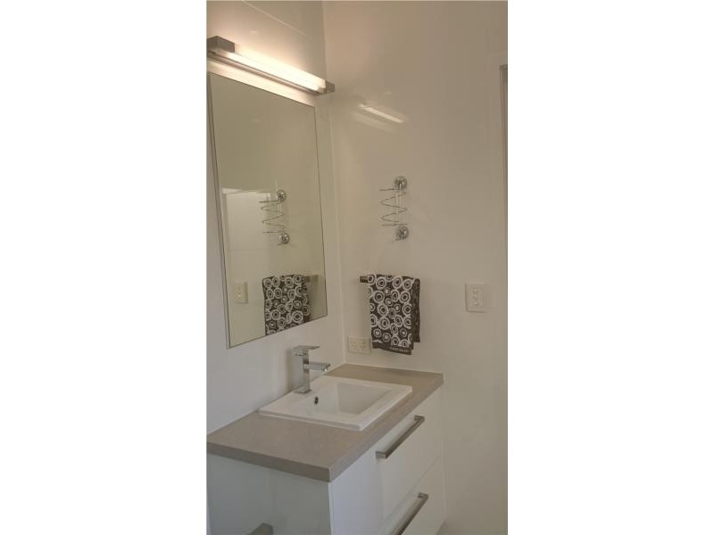 142/2 Grand Parade, Parrearra QLD 4575